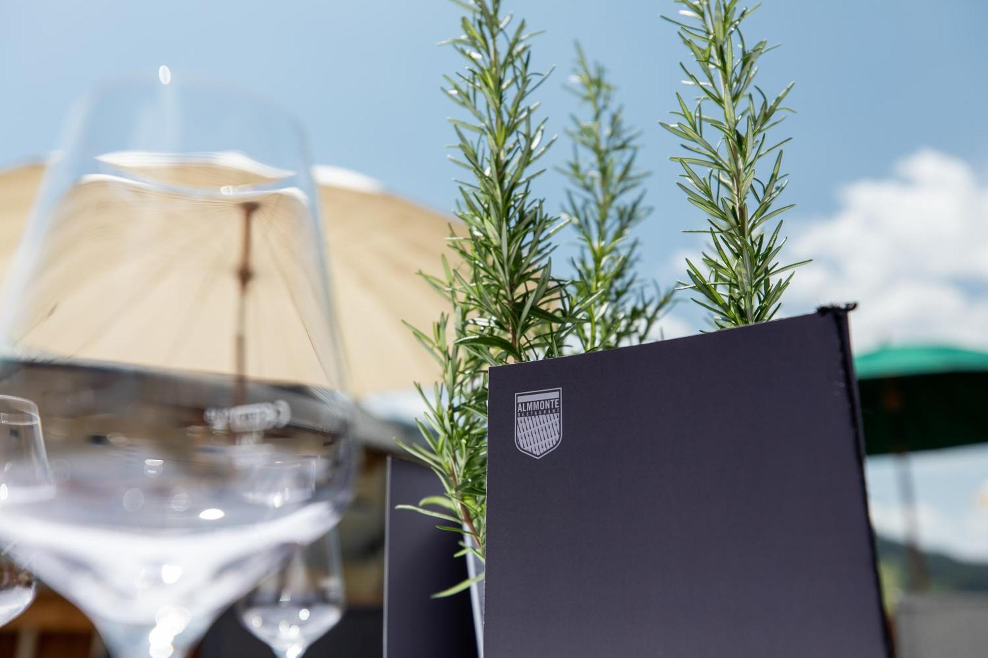 Almmonte Sensum Suites Boutique Hotel Wagrain Exterior photo