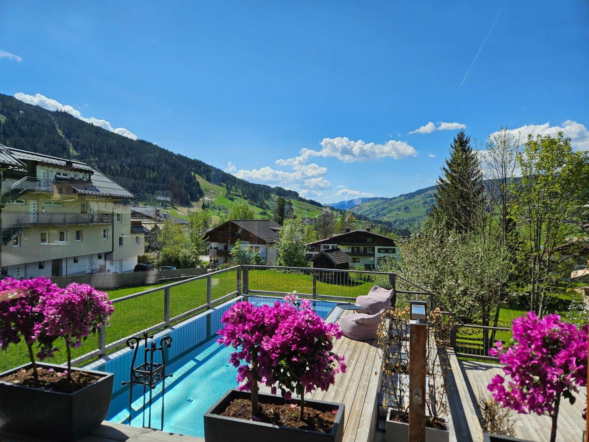 Almmonte Sensum Suites Boutique Hotel Wagrain Exterior photo